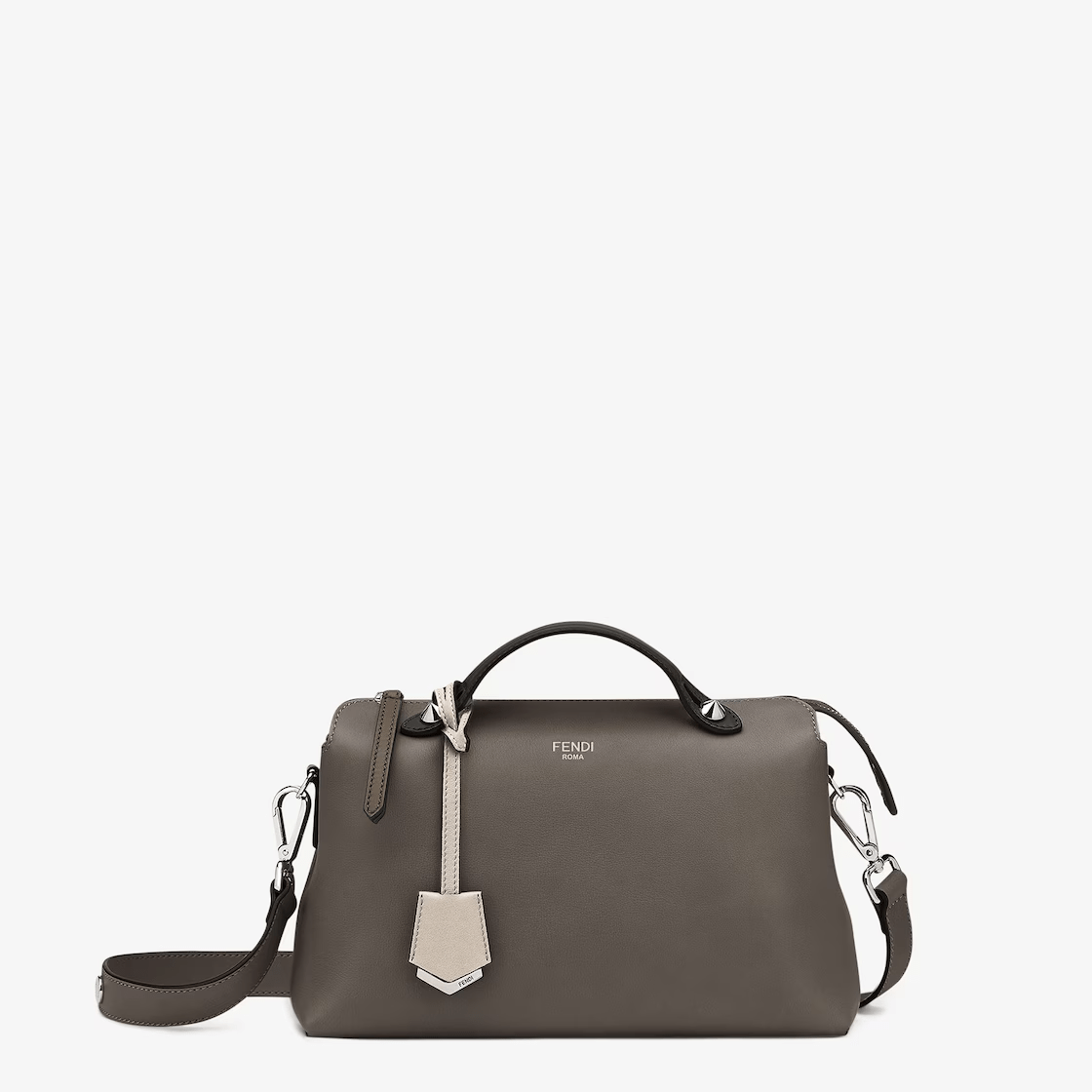 FENDI バイ ザ ウェイ ミディアム
