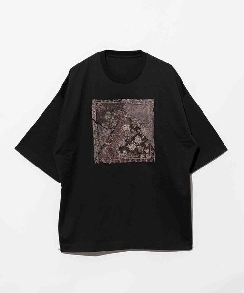 MAISON SPECIAL クレイジーパッチワーク刺繍プライムオーバークルーネックTシャツ