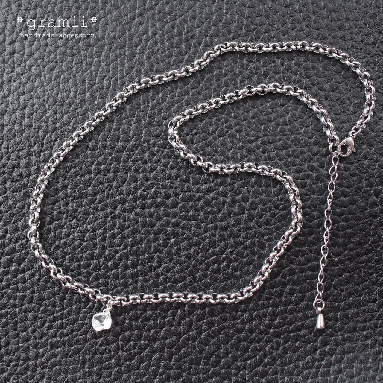 gramii WT necklace