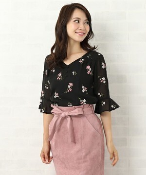 MISCH MASCH 刺繍袖フレアーブラウス