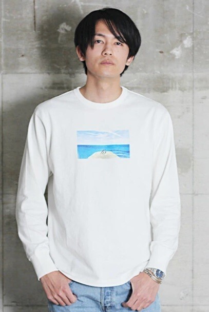 In’crewsive フォトプリントロングスリーブTシャツ