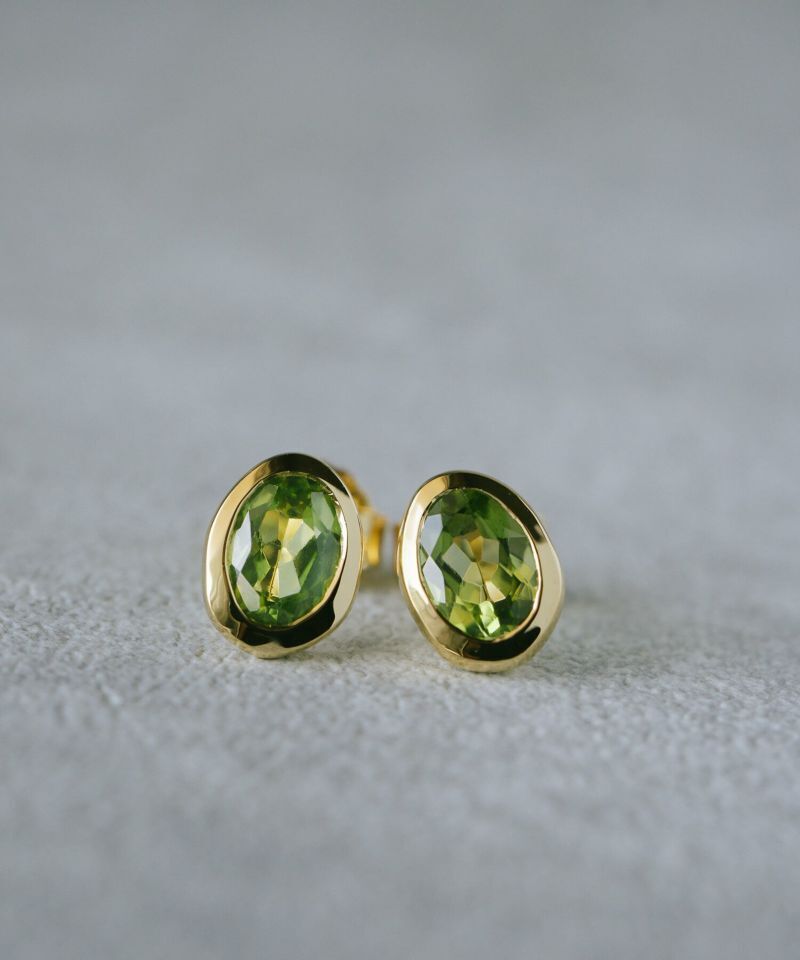 Ops. 10K Triple Pearl Earring TRESHE