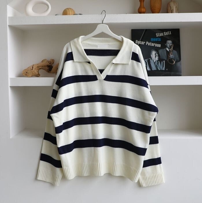 ASCLO Border V Collar Knit