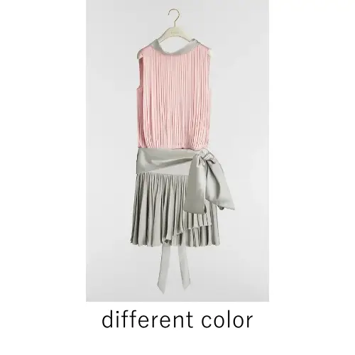 DIOR ベルト付き プリーツドレス