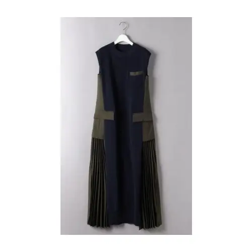 sacai SUITING ニットワンピース