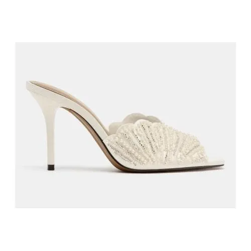 ZARA フェイクパール付きバックストラップヒールサンダル