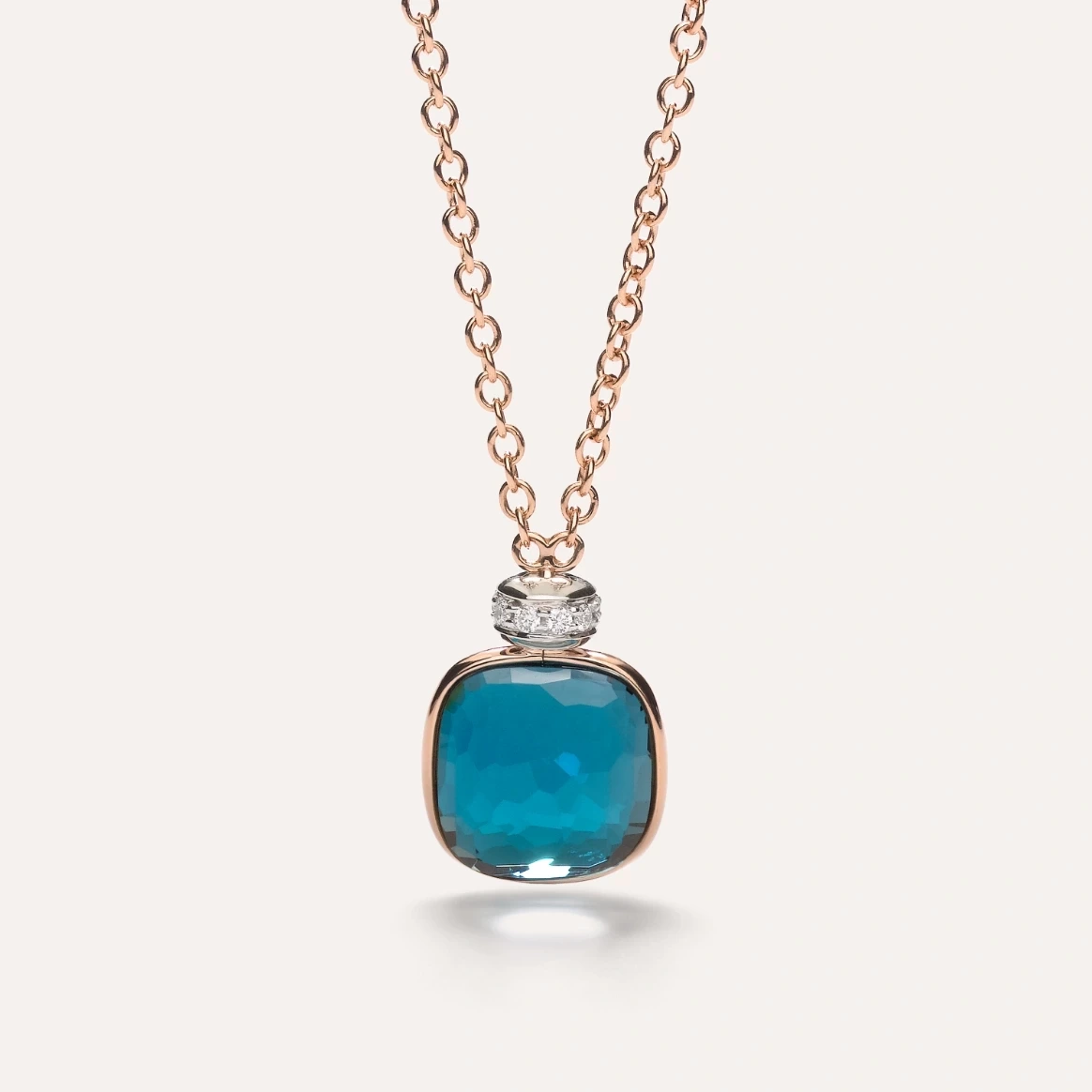 Pomellato ネックレスヌード
