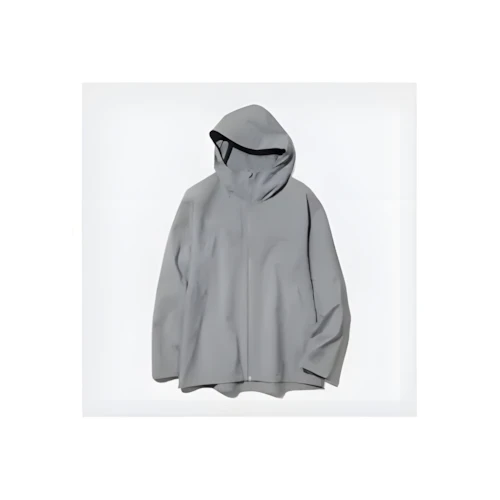 UNIQLO ブロックテックパーカ（3Dカット）