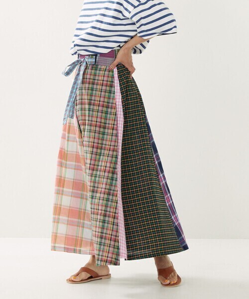 Freada スカート