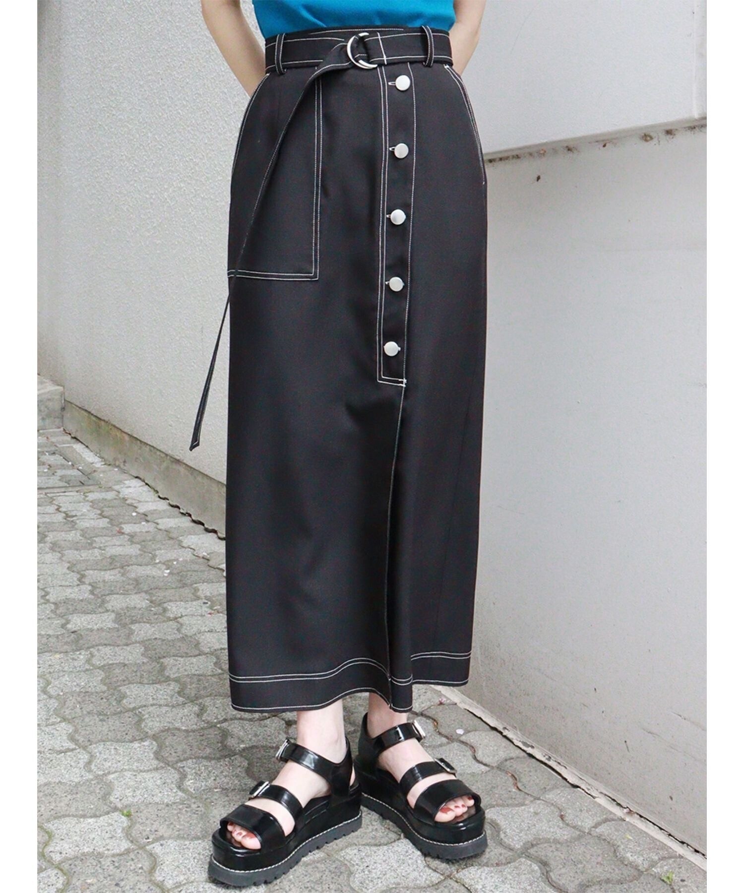 MURUA アシメフロントボタンスカート