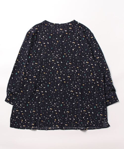 BELLUNA ピンタック使いドット柄プリントブラウス