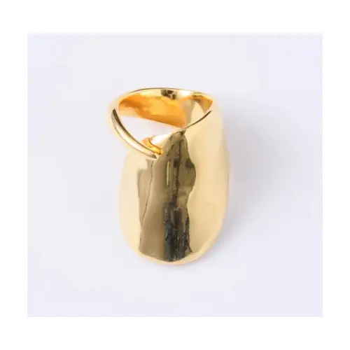 loni Benjamin asymmetry ring